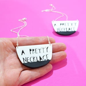 Image of A Pretty Necklace