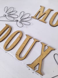 Image 3 of “Mot Doux“