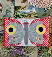 Image 4 of Butterfl-eye Cushion