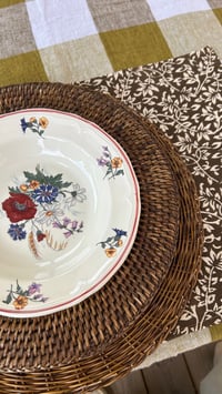 Image 1 of Sous assiette en rotin