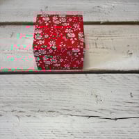 Image 1 of Petit Bouton