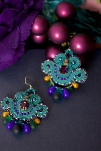 Image 2 of Mini Earrings - Peacock - Version 3 - Or
