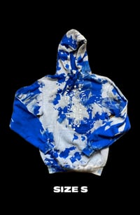 Image 3 of HOODIE TIE DYE composition agrès bleu