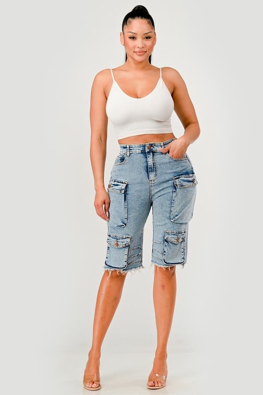 Image of cargo shorts 