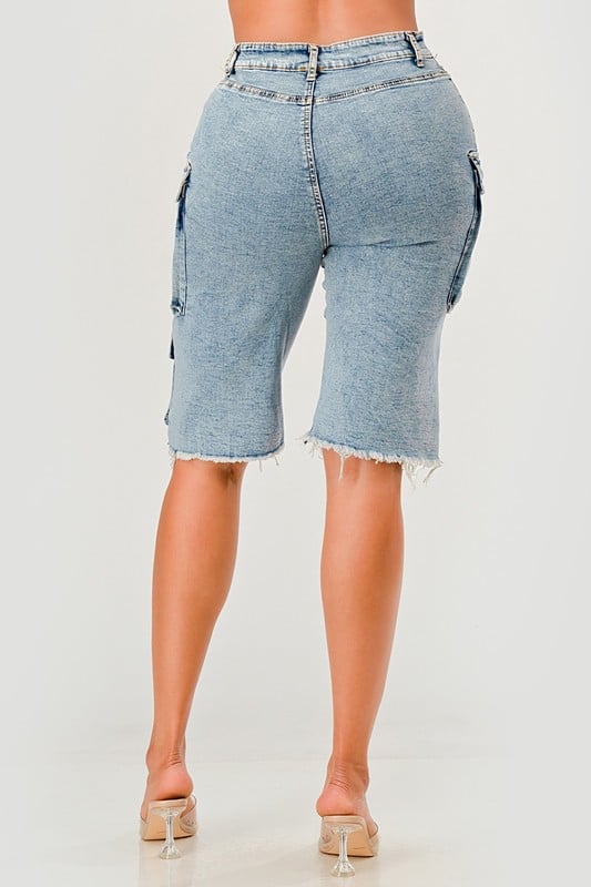 Image of cargo shorts 