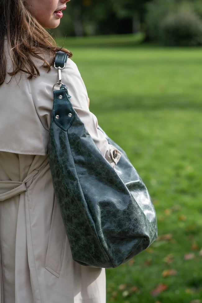 Bottle Green: Hobo Bag 