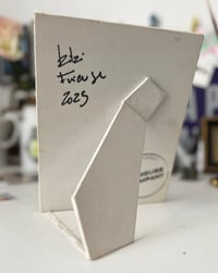 Image 4 of Slogan HEAVY MENTAL dans cadre un brodé.