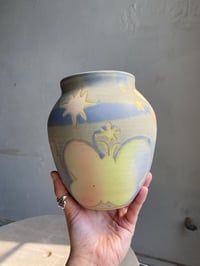 Image 5 of Magic Papillon Vase Medium
