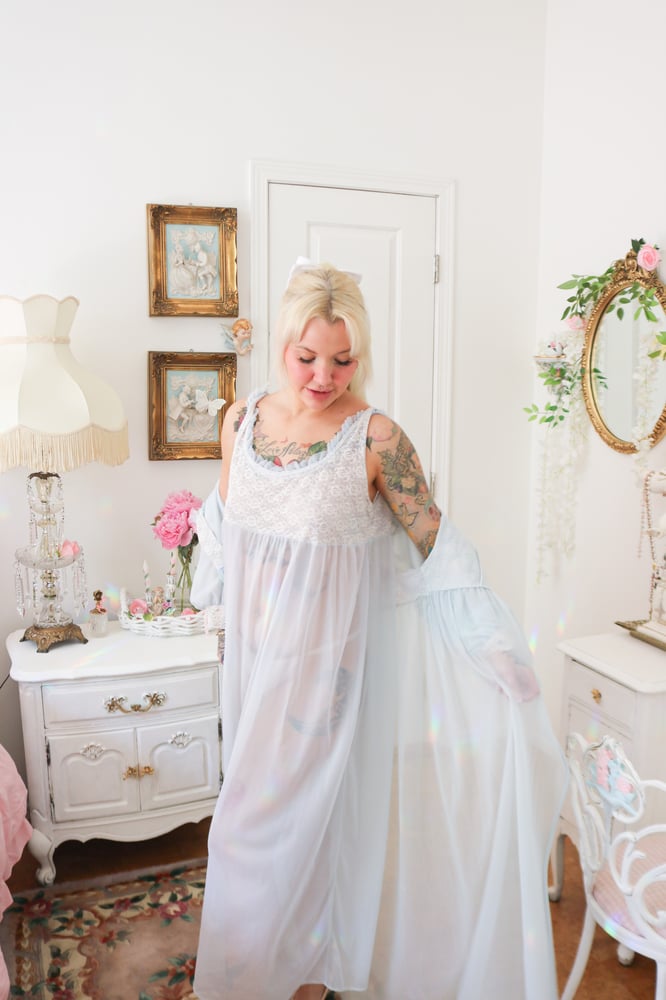 Image of Vintage 1960s Wendy Darling Union Made Two Piece Nightgown Set (Small)