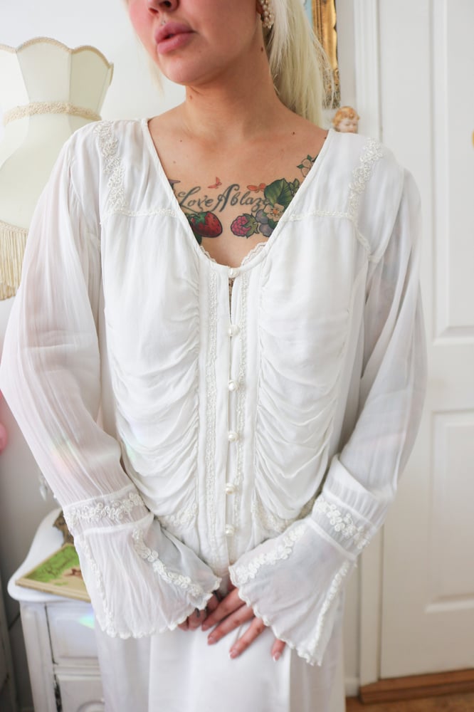 Image of Vintage 1980s Soft Moments Angelic Blouse/Bed Jacket (Large)