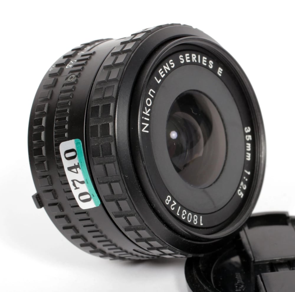 Image of Nikon Series E 35mm F2.5 lens for all nikon F mount camera bodies #0740