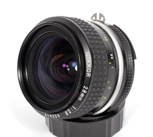 Image of Nikon NIKKOR 28mm F2.8 AI lens for all nikon F mount camera bodies #0739