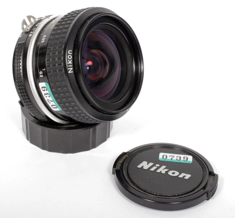 Image of Nikon NIKKOR 28mm F2.8 AI lens for all nikon F mount camera bodies #0739