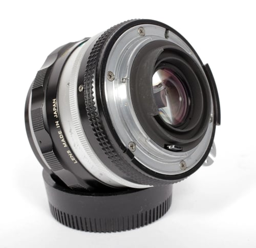 Image of Nikon NIKKOR N-C 24mm F2.8 AI lens for all nikon F mount camera bodies #0738