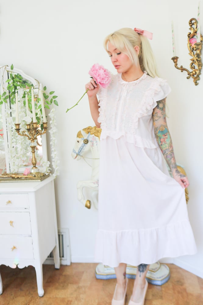 Image of Modern Wing Pastel Pink Princess Ruffle Neckline Dress (Medium)