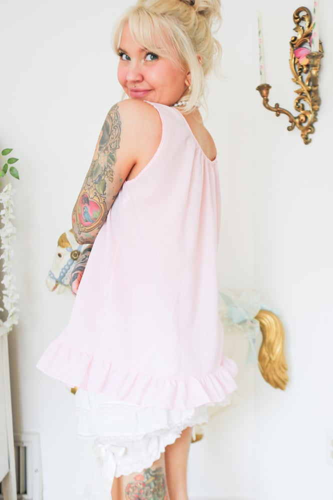 Image of  Vintage 1960s Movie Start Bubblegum Pink Sleep Shirt with Floral Embroidery (Medium)