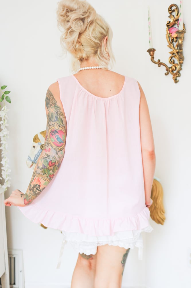 Image of  Vintage 1960s Movie Start Bubblegum Pink Sleep Shirt with Floral Embroidery (Medium)
