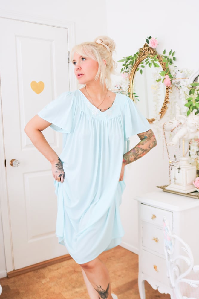 Image of NWTs Adorable Miss Elaine Cinderella Blue Nylon Nightgown (Large)