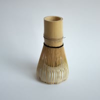 Image 3 of Donut Chasen Holder - White B