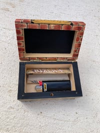 Image 5 of Creepy Lurker box