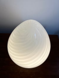 Image 4 of LÁMPARA DE MESA EGG DE MURANO, AÑOS 60