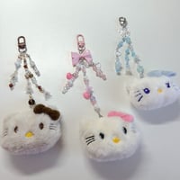 Image 2 of hellokitty keychains