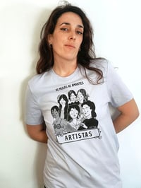 Image 2 of Ni musas ni amantes, ARTISTAS. Camiseta lila UNISEX
