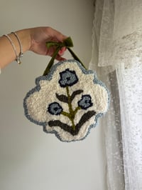 Cottage Flower 