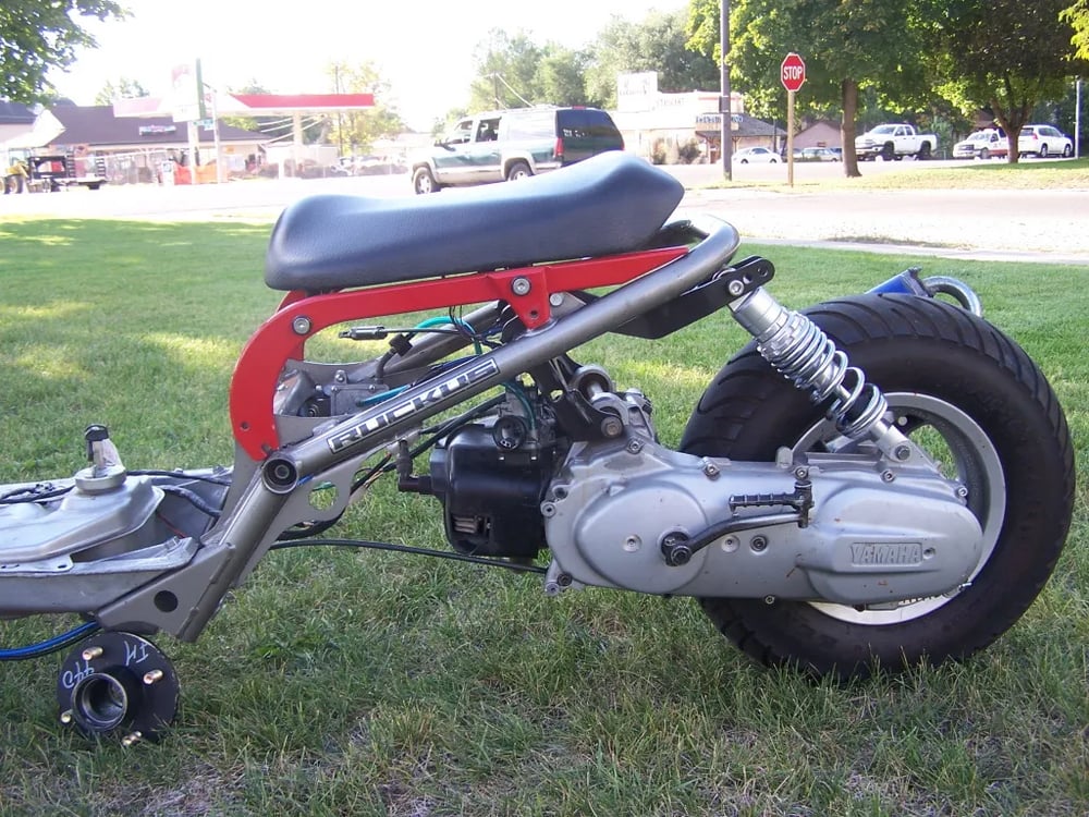 MOJO CUSTOMS: HONDA RUCKUS ZUMA 50 2T MOUNT