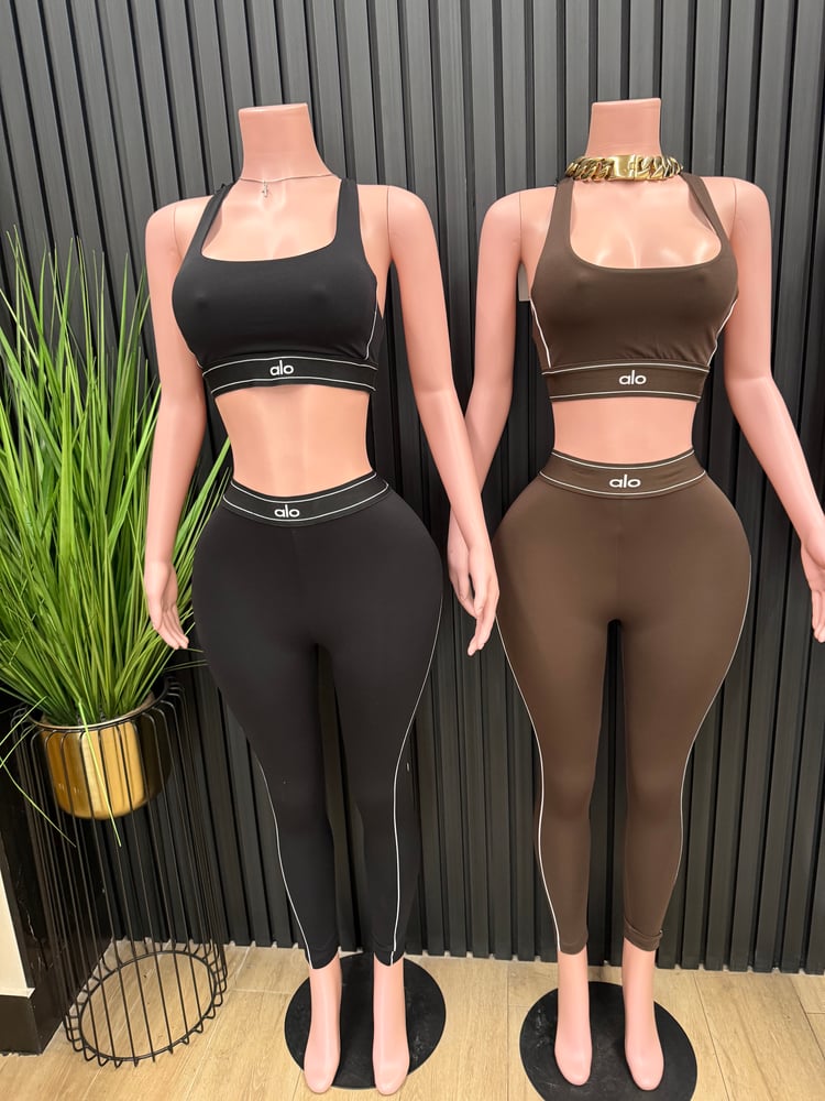 Image of A L O Set with sports bra