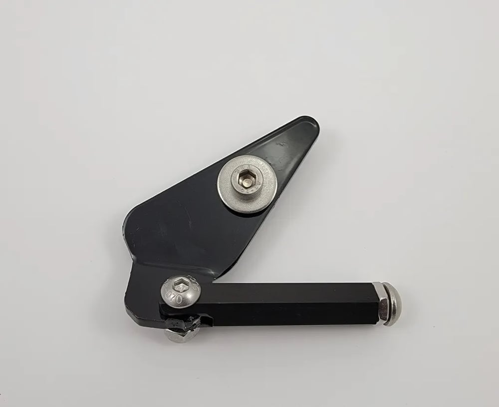 Ruckus Low Down Kickstand