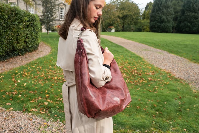 Berry Red: Hobo Bag 