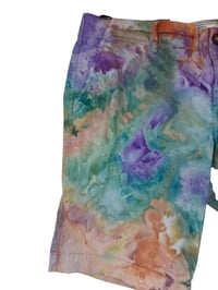 Image 5 of ♻️ UPCYCLED Ladies 16 Bermuda Shorts in Muted Watercolor Ice Dye