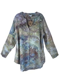Image 2 of ♻️ UPCYCLED 2X Plus Linen Tunic Top in Soft Watercolor Ice Dye