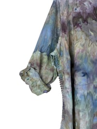 Image 7 of ♻️ UPCYCLED 2X Plus Linen Tunic Top in Soft Watercolor Ice Dye