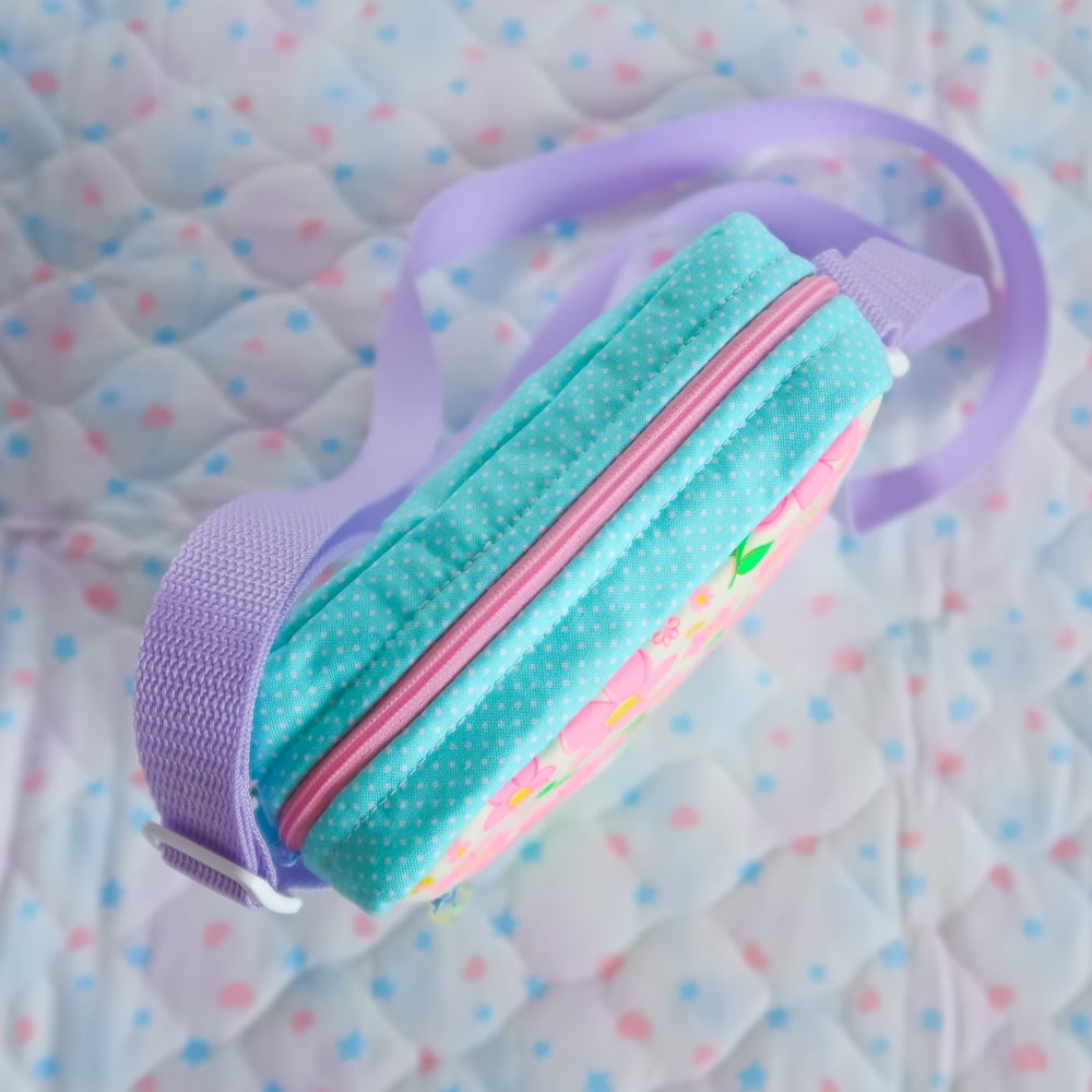 Crossbody Bag: 03