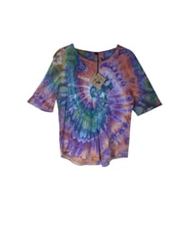 Image 2 of ♻️ UPCYCLED M Cotton Elbow Sleeve Tee in Earthy Spiral Ice Dye