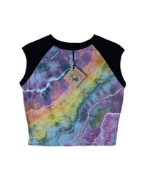 Image 3 of ♻️ UPCYCLED S Raglan Crop Top in Bright Geode Ice Dye