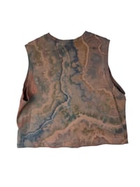 Image 5 of ♻️ UPCYCLED L Crop Top in Muted EARTHY Geode Ice Dye