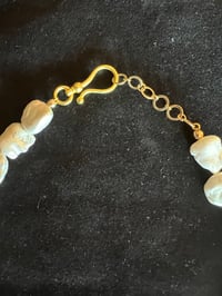 Image 4 of Large pearl and yellow gold necklace