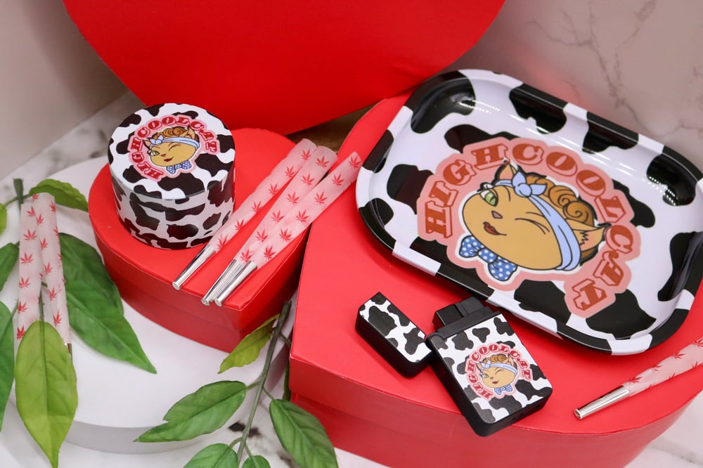 Image of Cute Phaedra Gift Set for Cow Print Lovers - Lighter, Tray, Grinder & Red Leaf Cone