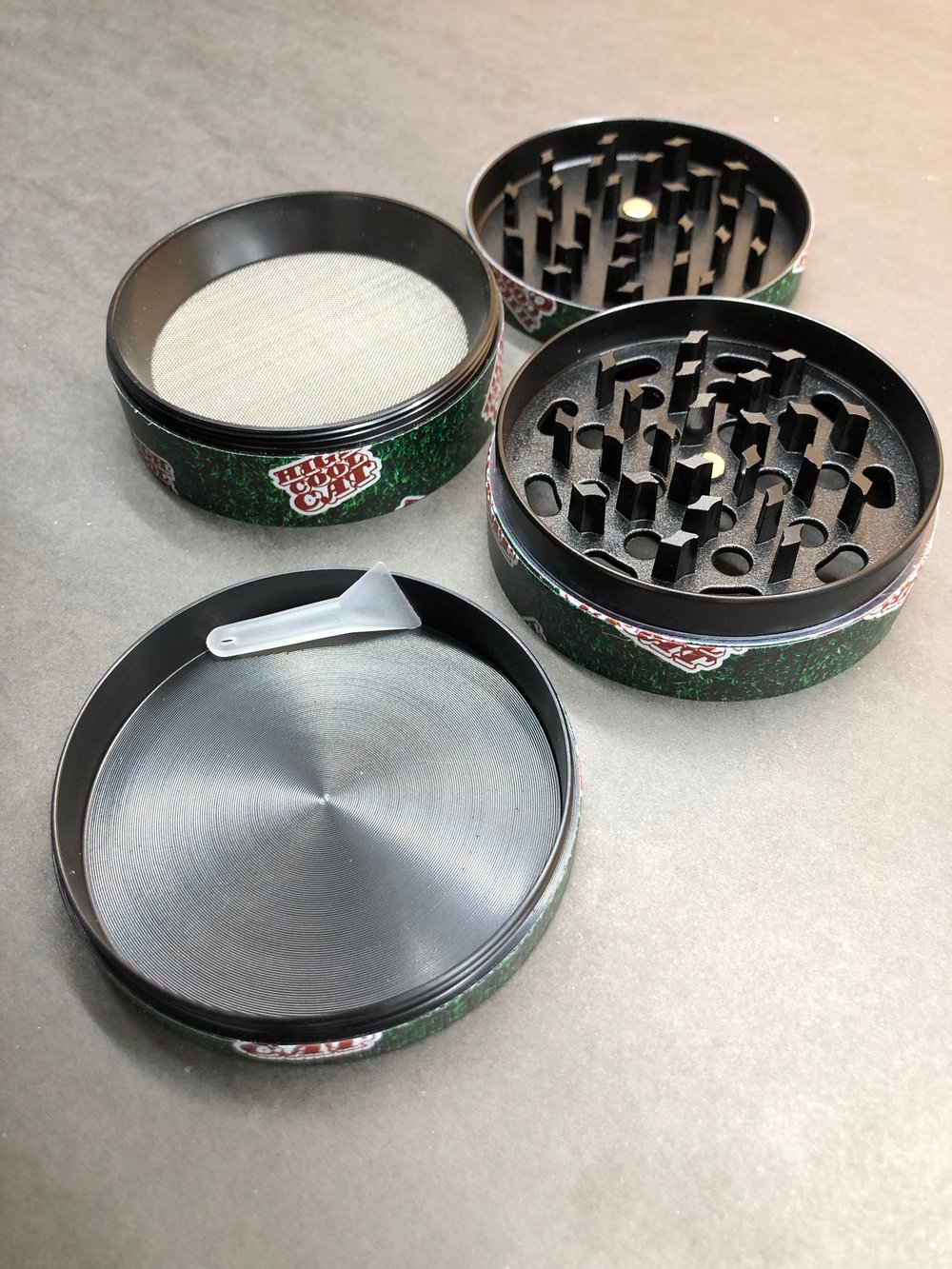 Image of Adorable Valentine’s Gift Set - Daphney Lighter, Tray, Grinder & HighCoolCat Cones -