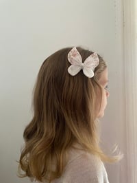Image 2 of Cottage Butterfly // Wild Rose