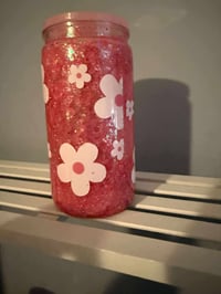 Image 3 of 🌸 Pink Flowers Glitter Tumbler