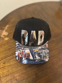 Image 3 of 🧢 #1 Dad Custom Cap – “PAPA” Edition