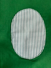 Image 2 of Tablier école Charles, vert