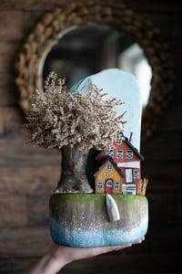 Image 1 of House under the oak