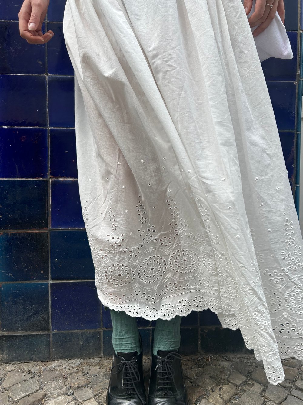 white maxi skirt embroidered light cotton
