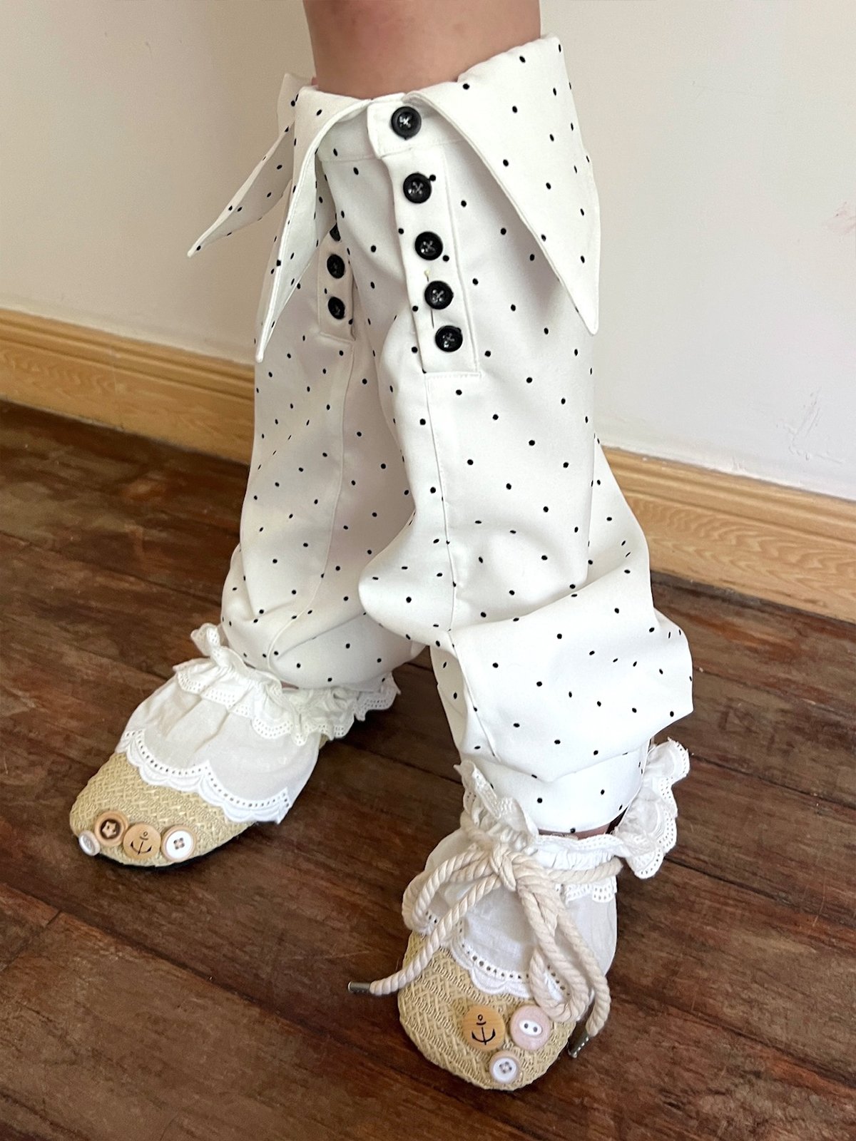 Polka dot shirt-collar leg warmers| Same style as ILLIT | nit alcove