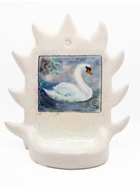 Swan Shelf
